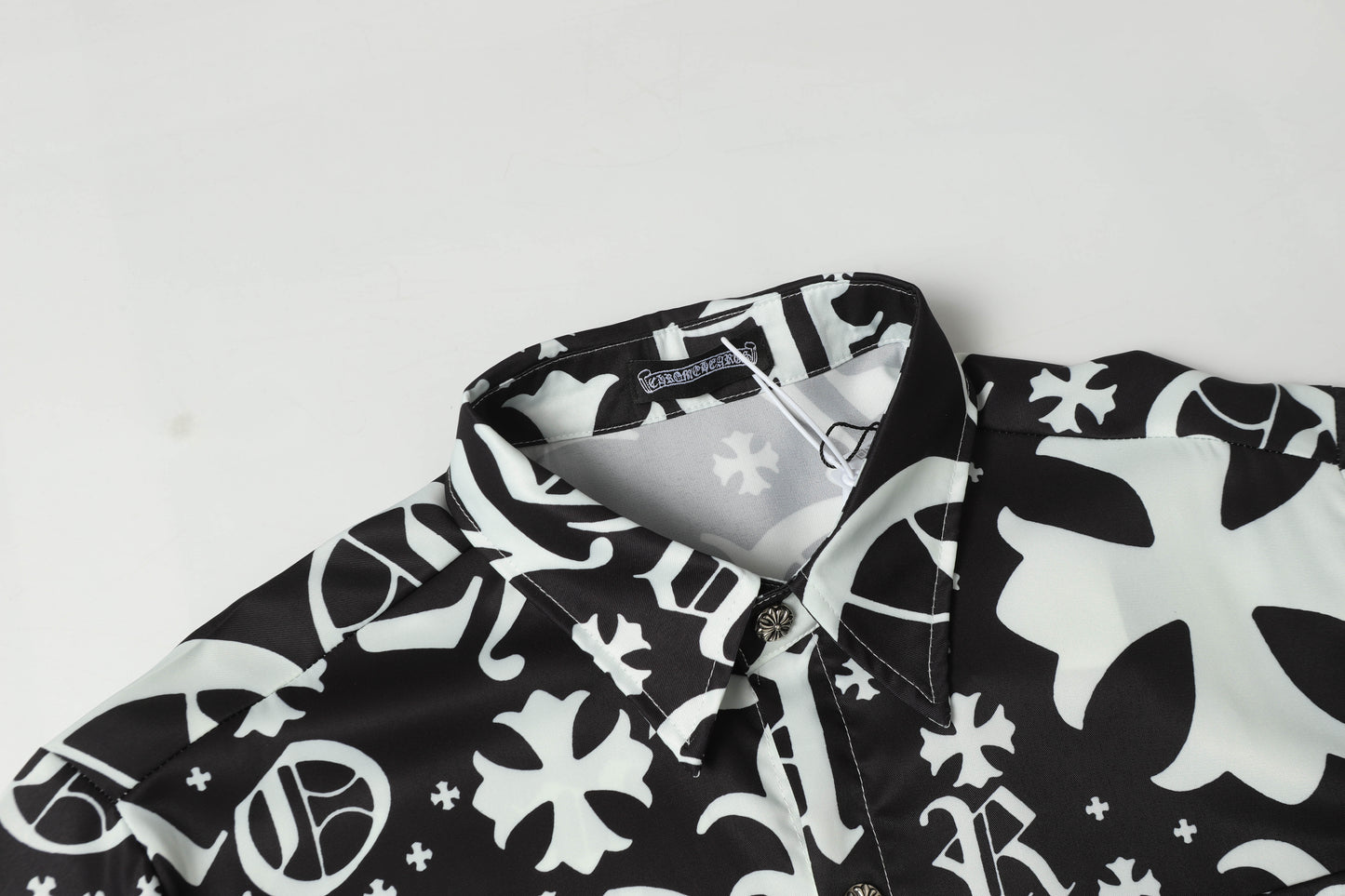 Chrome Heart New Quick-drying short-sleeved shirts are super popular